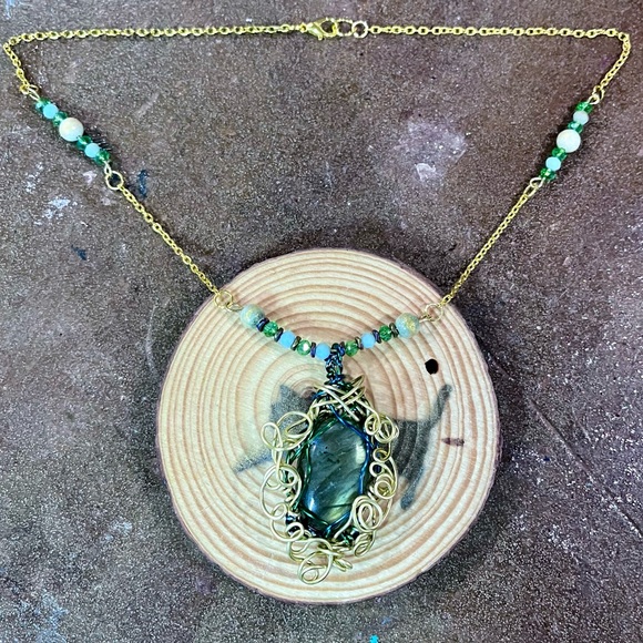 Beaded Labradorite Fashion Necklace - Picture 4 of 6